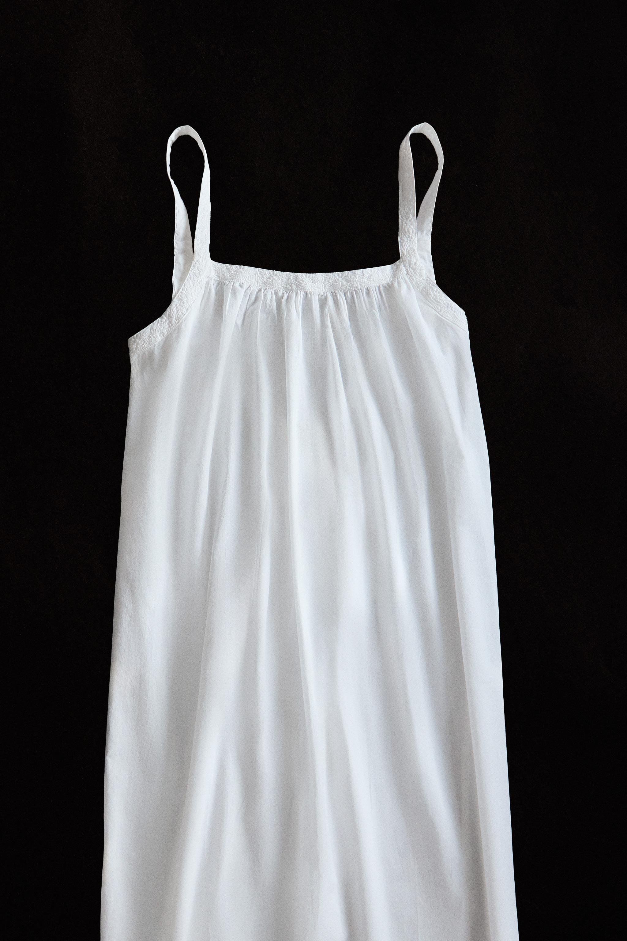 CHEMISE DE NUIT COTON BRODÉE